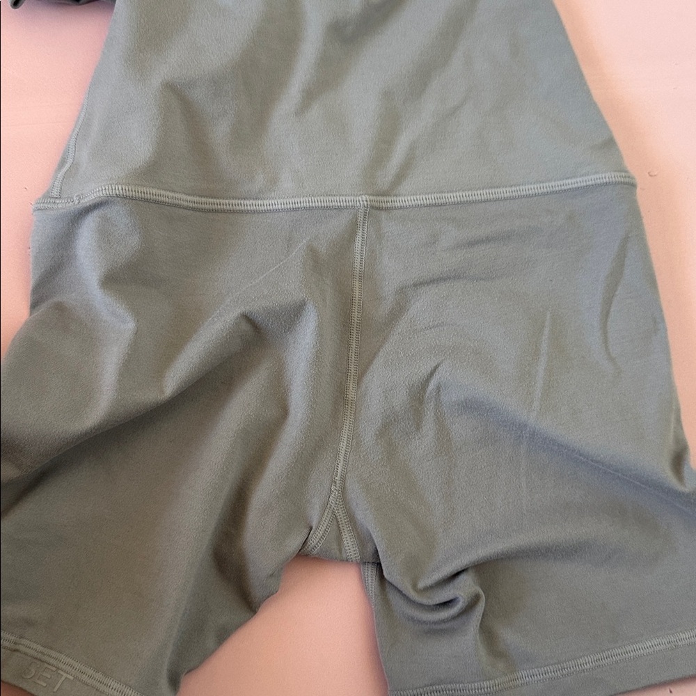 Set Active Grey Set - image 4